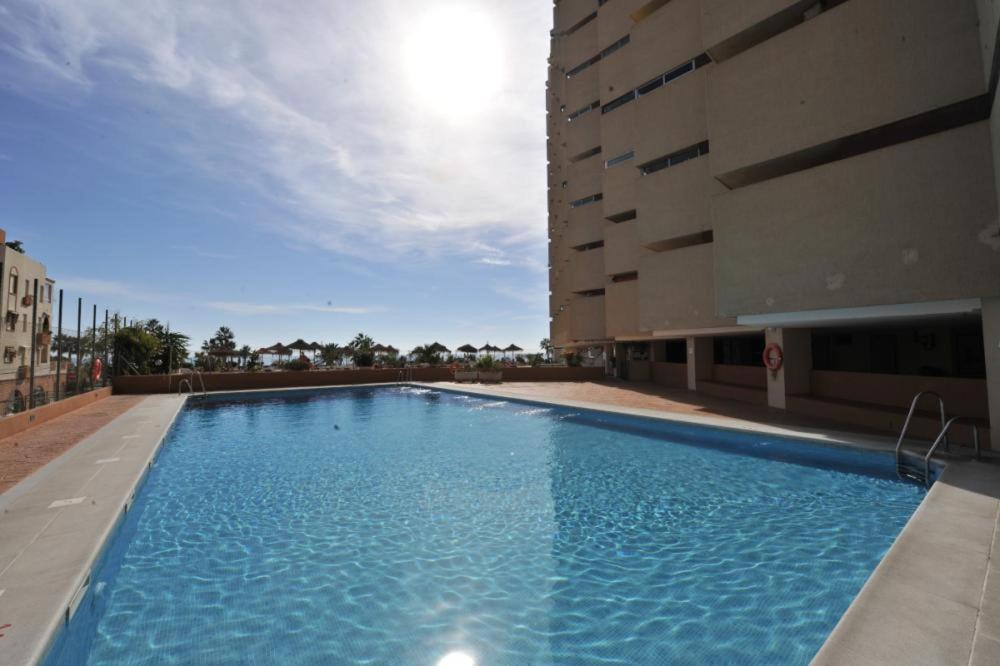 Apartamento Estudio En Chinasol Primera Linea Playa San Cristobal Almuñécar Buitenkant foto
